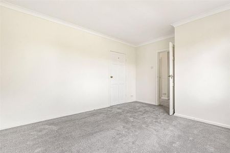 3 bedroom bungalow to rent - Photo 4