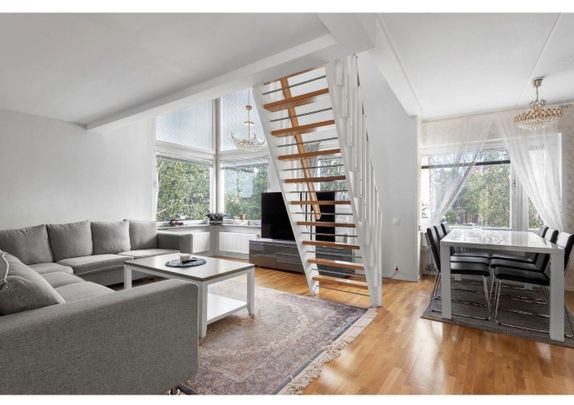 Loviselundsvägen, Hässelby - Foto 1