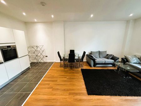 Corporation Street, City Centre - Photo 5