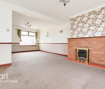 3 bedroom semi-detached house to rent - Photo 6