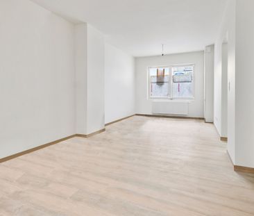 Gerenoveerde woning met koer en 2 slaapkamers in Vrasene - Photo 6