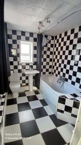 Castle View, Sunderland, Tyne And Wear, SR5 - Photo 2