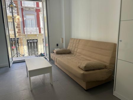 Estudio de alquiler en Casco Antiguo - Photo 3