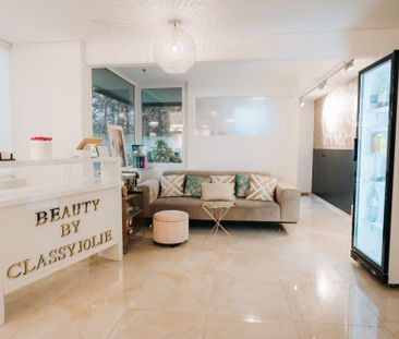 EXQUISITER SCHÖNHEIS-SALON MIT DIVERSEN ANGEBOTEN - Photo 4
