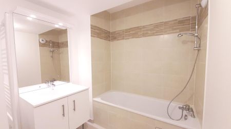 location Appartement T3 DE 62.09m² À LIEUSAINT - Photo 4