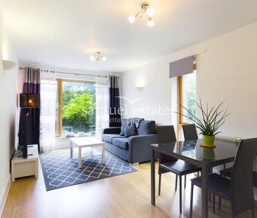 2 bedroom apartment to rent - Photo 2