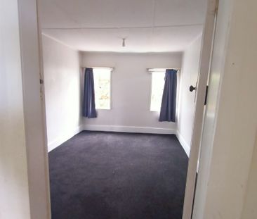 12 Dickson Street, Macandrew Bay - Photo 2