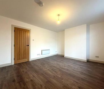 2 bedroom duplex to rent - Photo 3