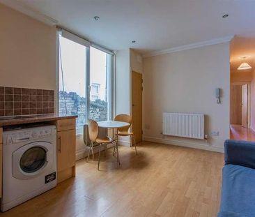 Connaught Road, Roath, CF24 - Photo 1
