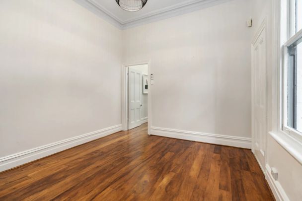 The Perfect Inner-City Home - Photo 1