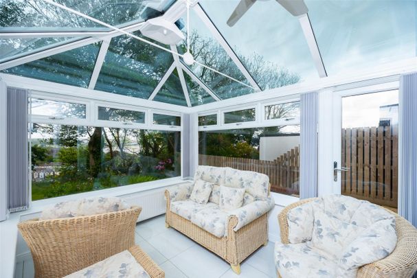 Wychwood Close, Langland, SA3 4PH, Swansea - Photo 1