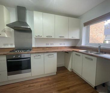 3 bedroom House To Let - Photo 5
