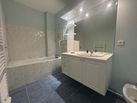 Location Appartement 4 pièces 154m² BLOIS 41000 - Photo 4