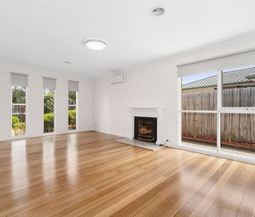 3 bedroom House Close to eveything ! - Photo 1