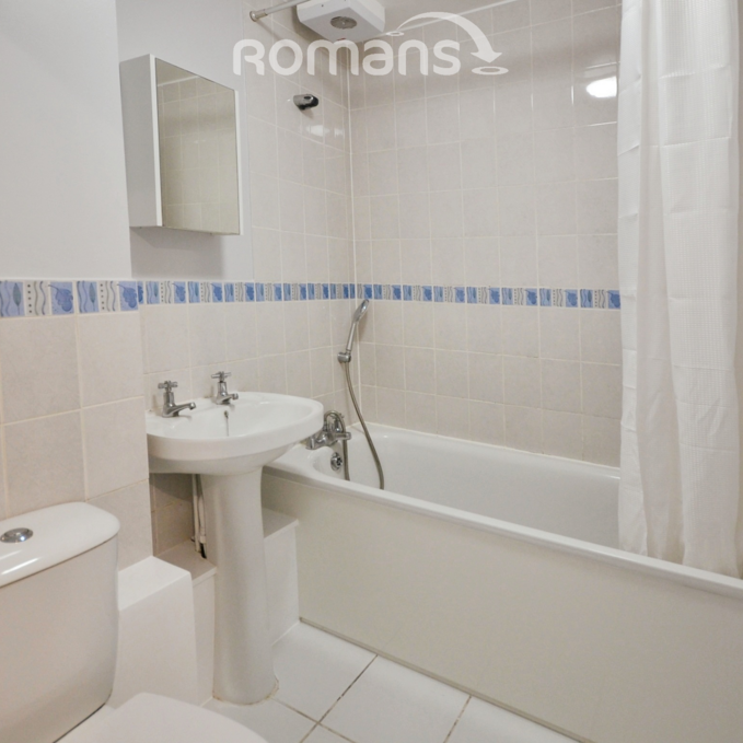 1 bedroom flat to rent - Photo 1