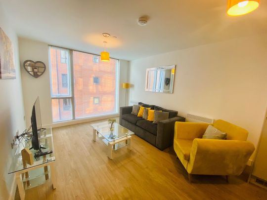 1 Bed Flat, Angel Court, M4 - Photo 1