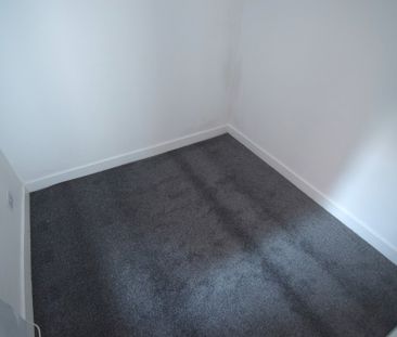 To Let 2 Bed Ground Floor Flat - Photo 1