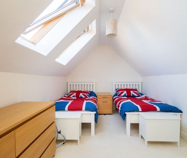 4 bedroom semi detached house to rent, - Photo 3