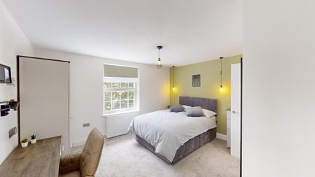 10 bedroom terraced house to rent - Photo 2