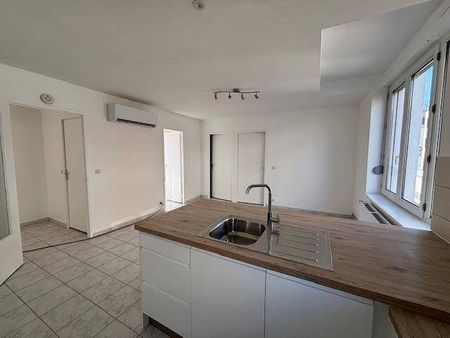 Location appartement 3 pièces 48.81 m² à Sainte-Colombe (69560) 4 - Photo 2