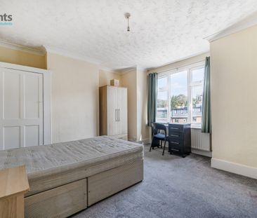 5 bedroom terraced house to rent - Photo 5