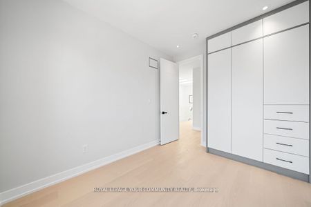 For Lease - 266 Westlake Avenue, Toronto, Ontario - Photo 3