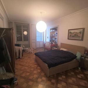 Sub-renting a studio in Louis-de-Savoie 75 - Photo 2