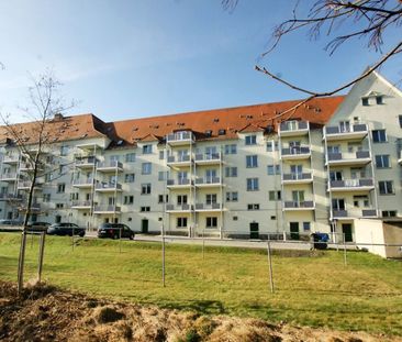 Single-Apartment im denkmalgeschütztem Altbau - Photo 1