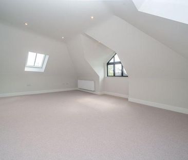 4 bedroom property to rent - Photo 1
