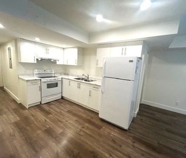 4637B Laguna Way - Photo 2