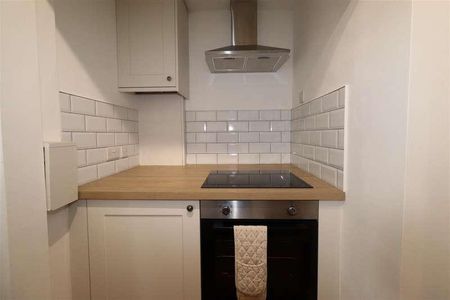 Barracks Square, Macclesfield, Cheshire, SK11 - Photo 4