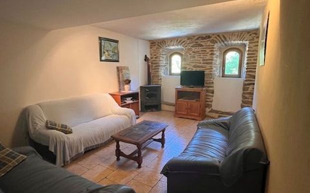 Maison à louer 5 pièces • 111,50 m2 Saint-André-Lachamp - Photo 1