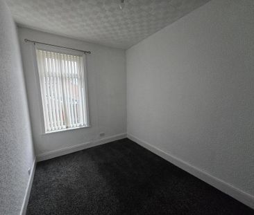 4 bedroom maisonette to rent - Photo 5