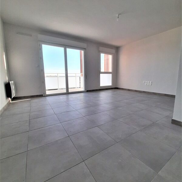 Location Appartement 3 pièces 63m² NIMES 30000 - Photo 1