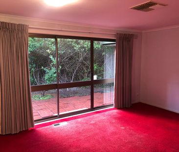 FAMILY HOME LOCATED IN PRIME WANTIRA SOUTH LOCATION - Photo 3