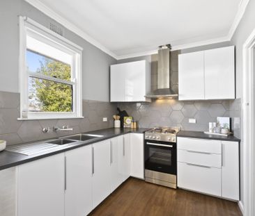 719 La Trobe Street, Redan - Photo 3