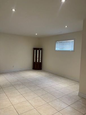 For Lease - 8 Estateview Circle Unit# Basement, Brampton, Ontario - Photo 1