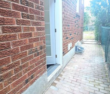 For Lease - 3137 Sunnyhill Drive Unit# Basement 2, Mississauga, Ont... - Photo 6