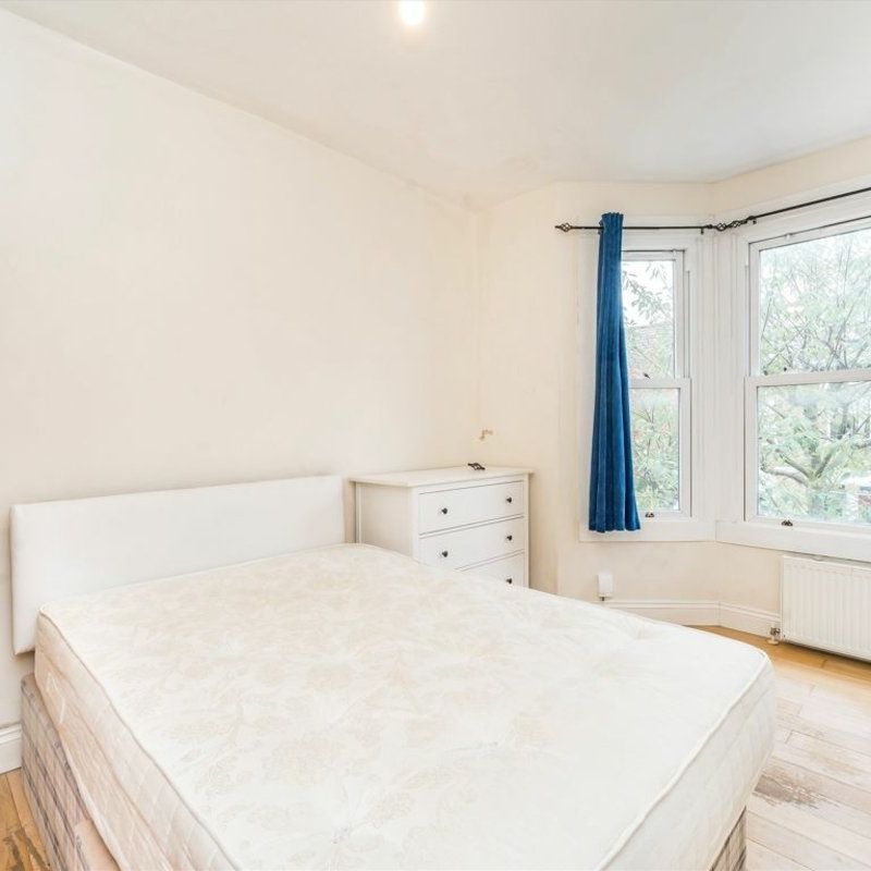 Eynham Road - Photo 1