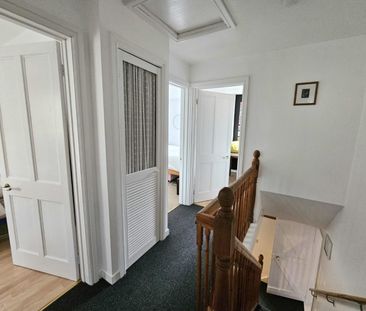 3 bedroom House To Let Total Size: 937 SQ FT - Photo 4