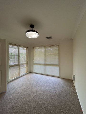 Executive Family Home - Photo 4