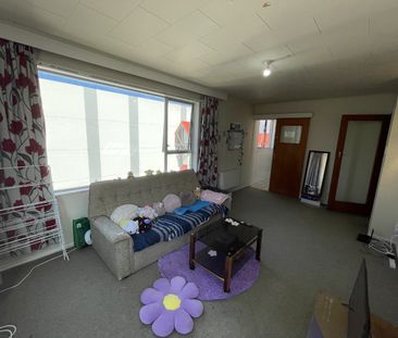 Prime Location Alert! - Photo 3