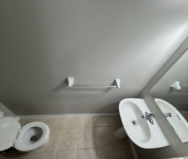 For Lease - 1037 Haxton Heights, Milton, Ontario - Photo 2