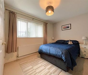 2 bedroom semi-detached house to rent - Photo 6
