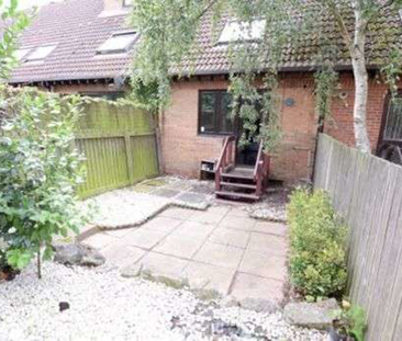 Manchester Road Room A - Photo 6