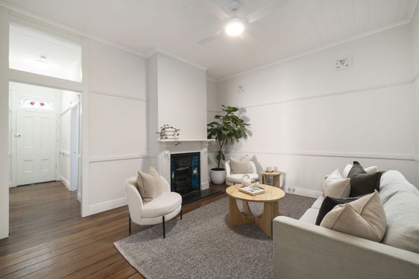 Charming Period Home in Quiet Hamilton Pocket – Walk to Beaumont Street - Photo 1