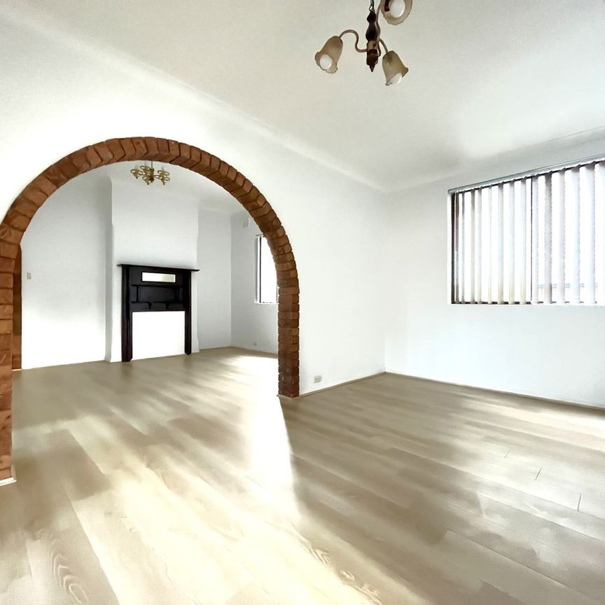 4 bedroom family home - Photo 1