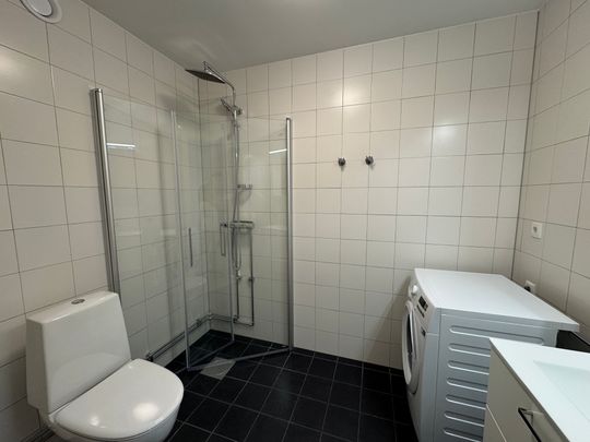 Jaktfalksgatan, Stockholm - Photo 1