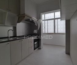 Apartment 2 bedrooms for rent Venteira Amadora - lots of natural li... - Photo 5