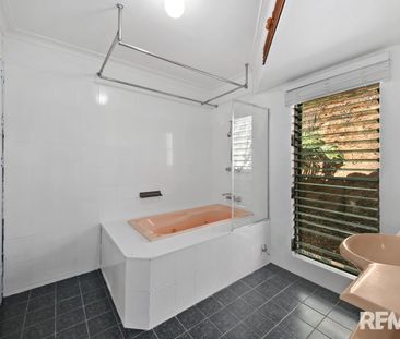 Three bedroom home with 14 x 7m powered shed in serene hinterland l... - Photo 4